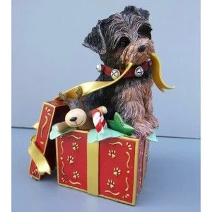 Danbury Mint Yorkie Dog Terrier Puppy's First Christmas Figurine Sculpture 8"